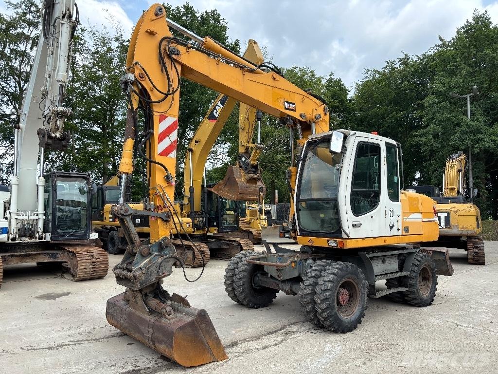 Liebherr A316 Ratiniai ekskavatoriai