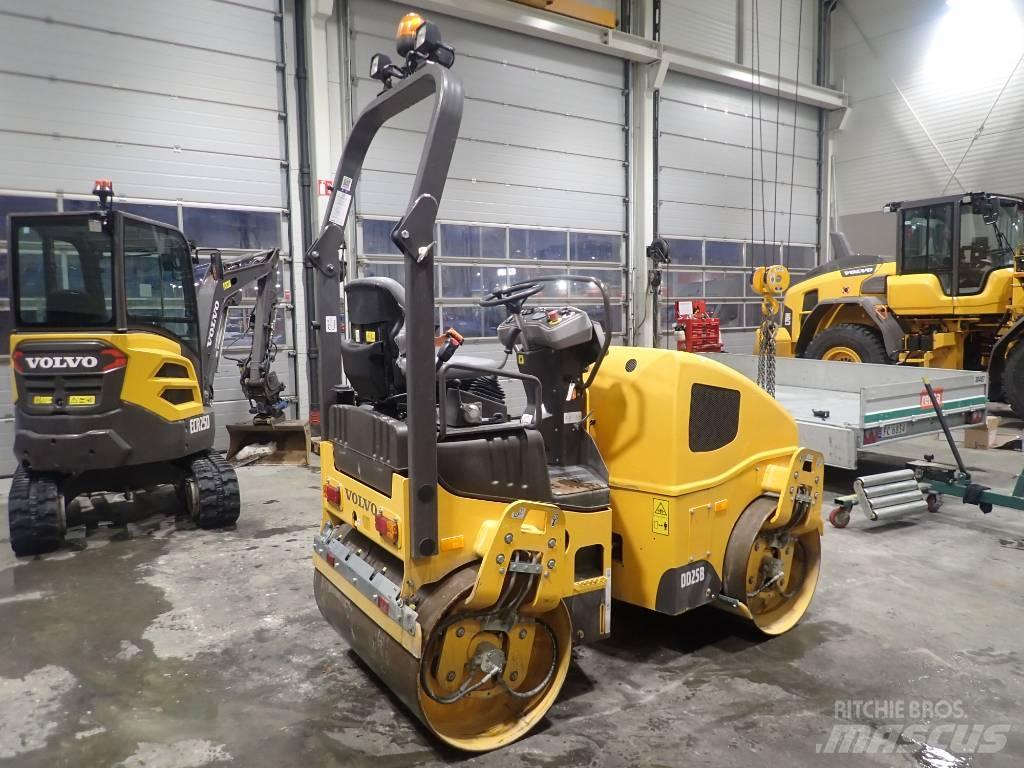 Volvo DD25B Porinių būgnų volai