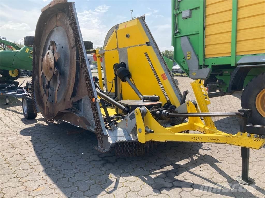 Bednar MZ 6000 Aplinkos tvarkymas - Kita