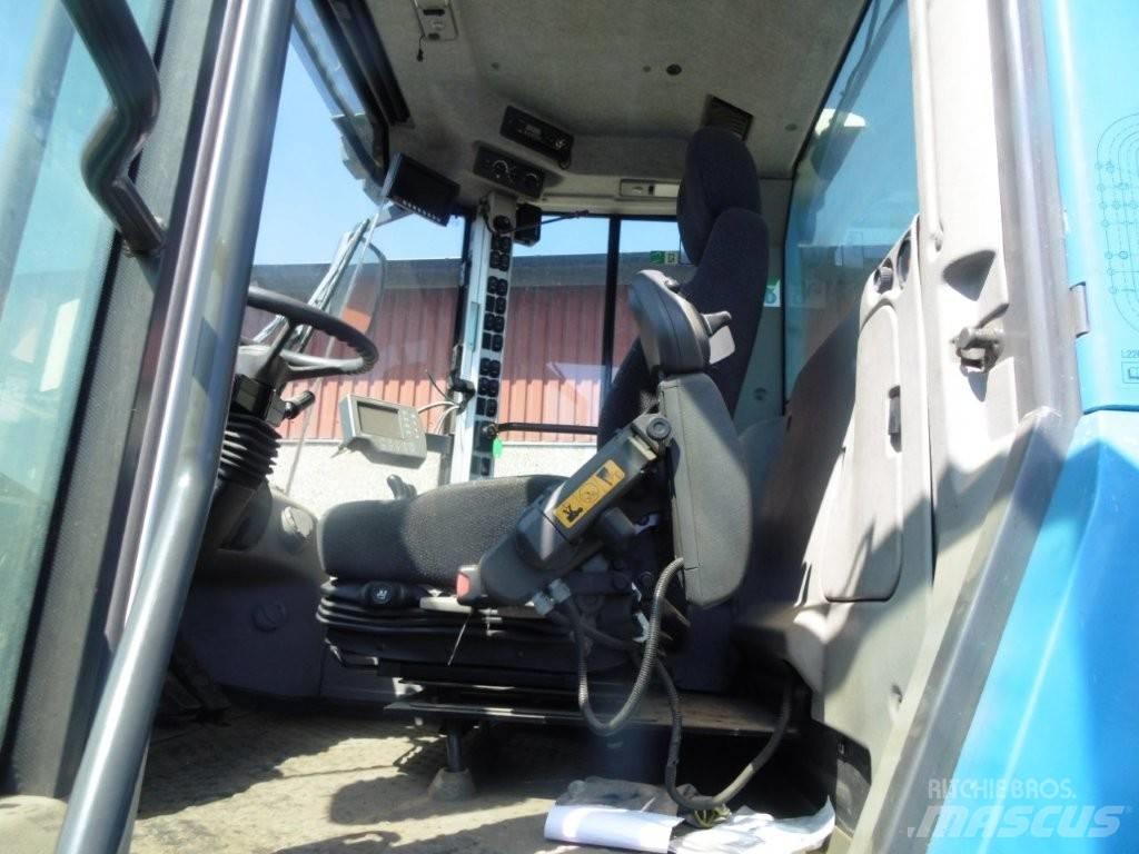 Volvo L 220 G Naudoti ratiniai krautuvai