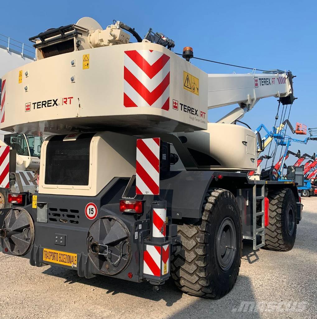 Terex RT 1070 Neapdoroto reljefo kranai