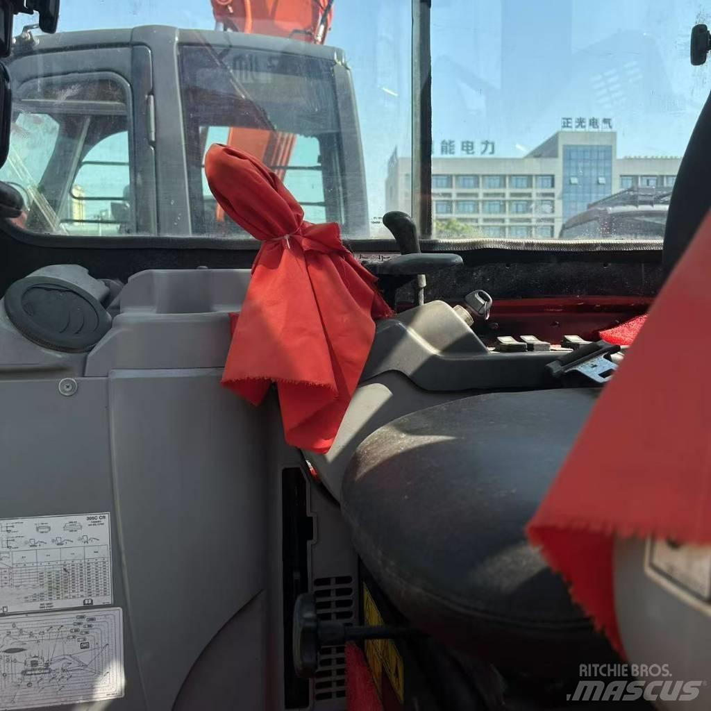 CAT 305 CR Vikšriniai ekskavatoriai