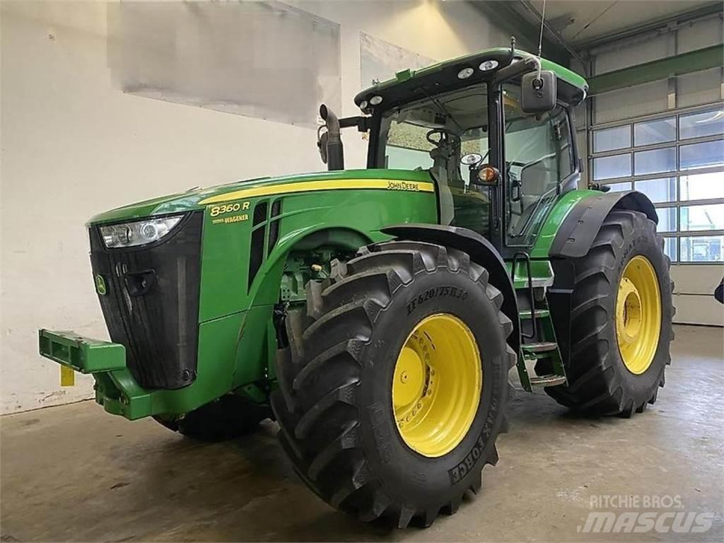 John Deere 8360R Traktoriai
