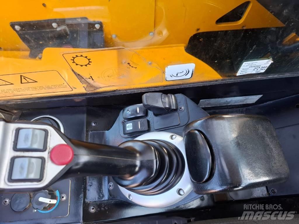 JCB 525-60 Teleskopiniai krautuvai