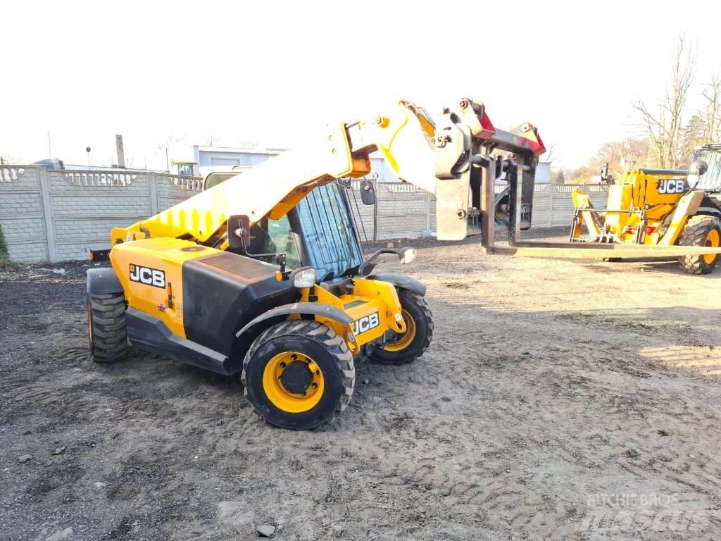 JCB 525-60 Teleskopiniai krautuvai