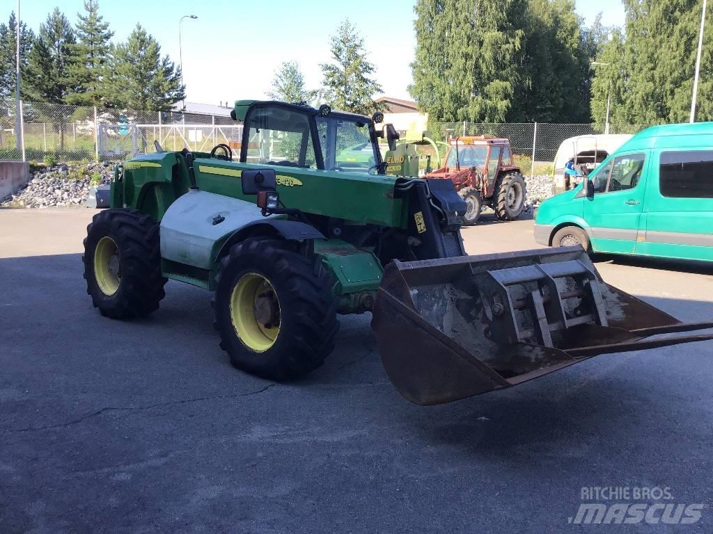 John Deere 3420 Teleskopiniai krautuvai žemės ūkiui