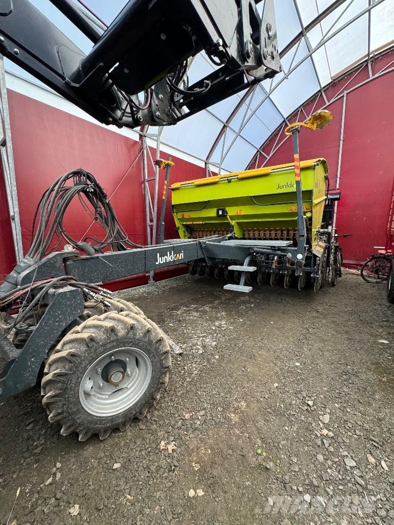 Junkkari M 300 Plus Sėjamieji kombainai