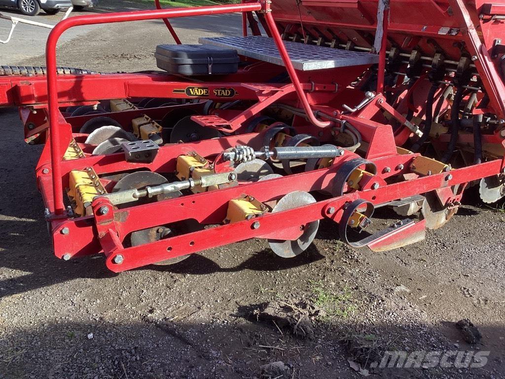 Väderstad Rapid300C Sėjamieji kombainai