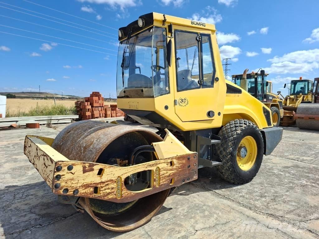 Bomag BW 177 D H-4 Vieno būgno volai