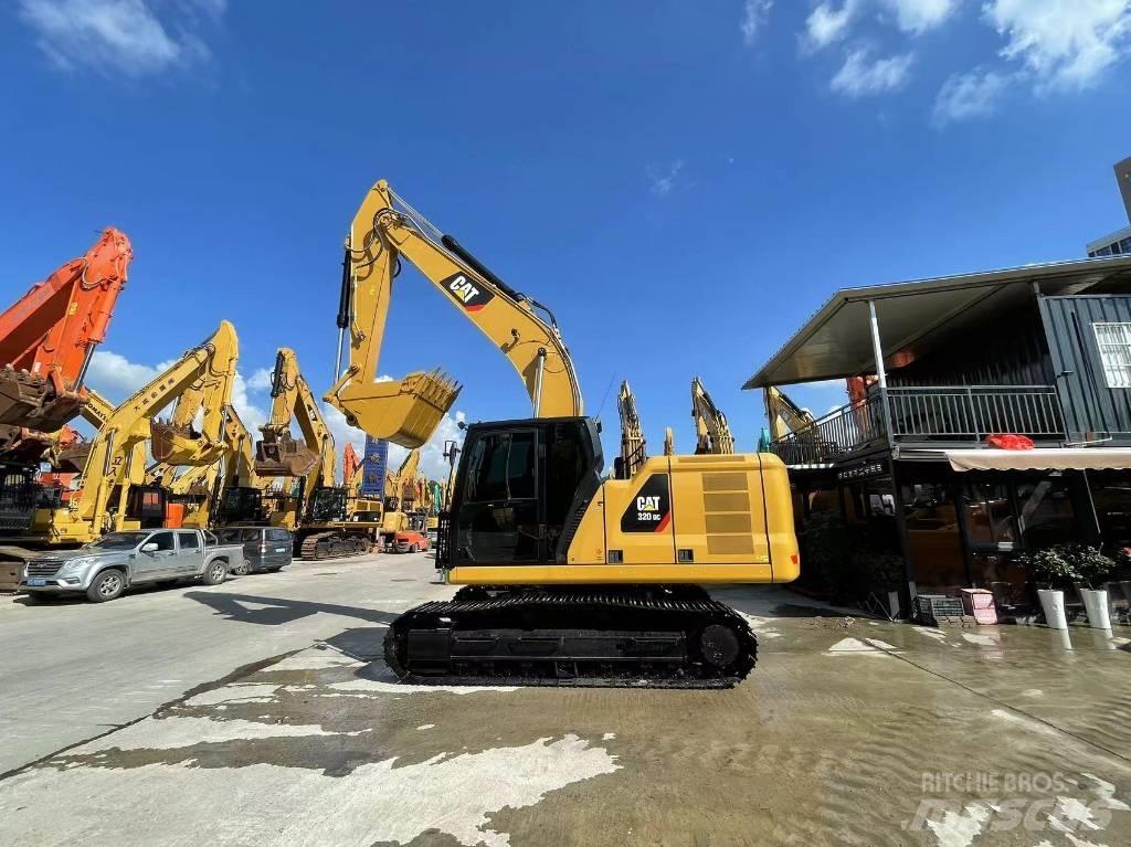 CAT 320GC Vikšriniai ekskavatoriai