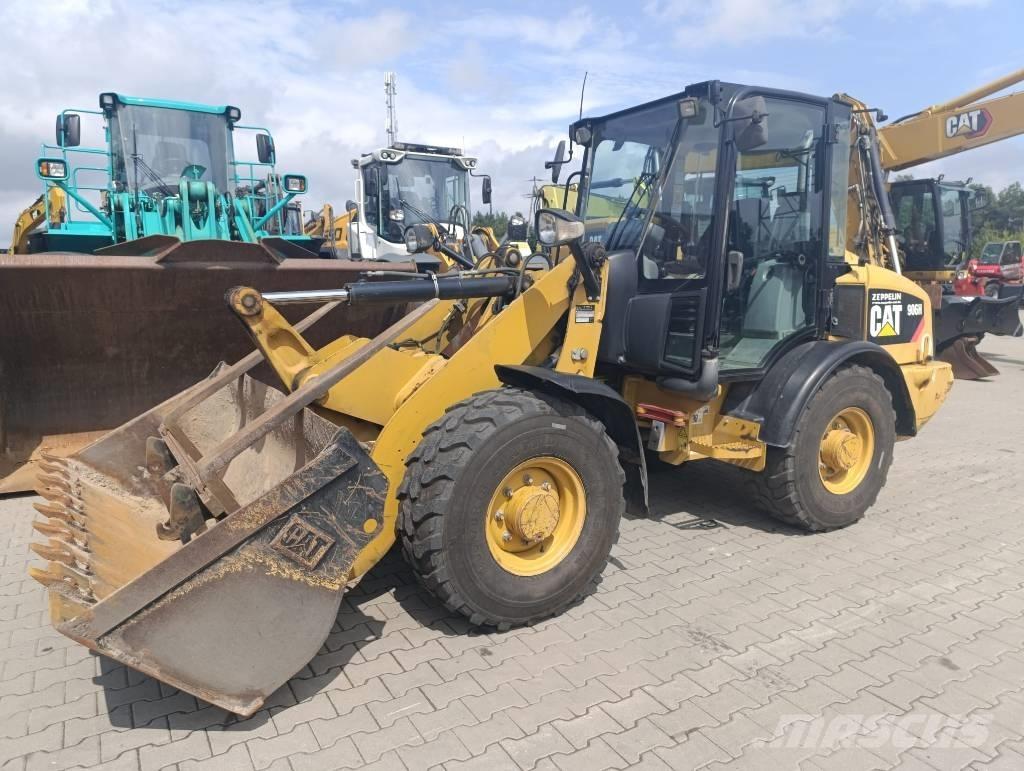 CAT 906 H Naudoti ratiniai krautuvai