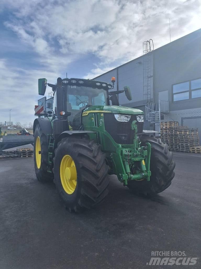 John Deere 6R250 Traktoriai