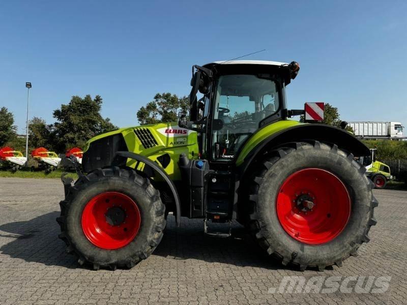 CLAAS AXION 810 Traktoriai