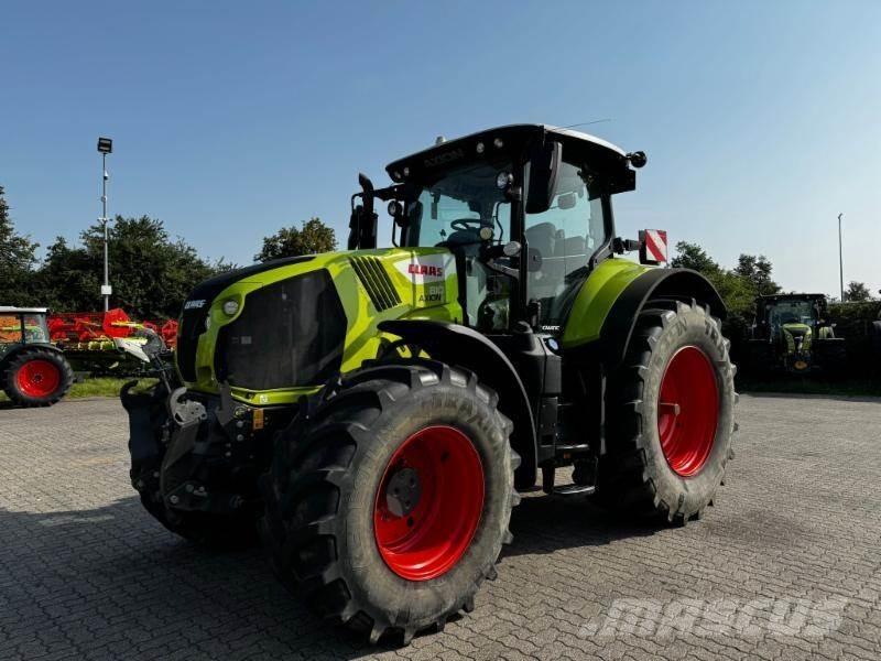 CLAAS AXION 810 Traktoriai