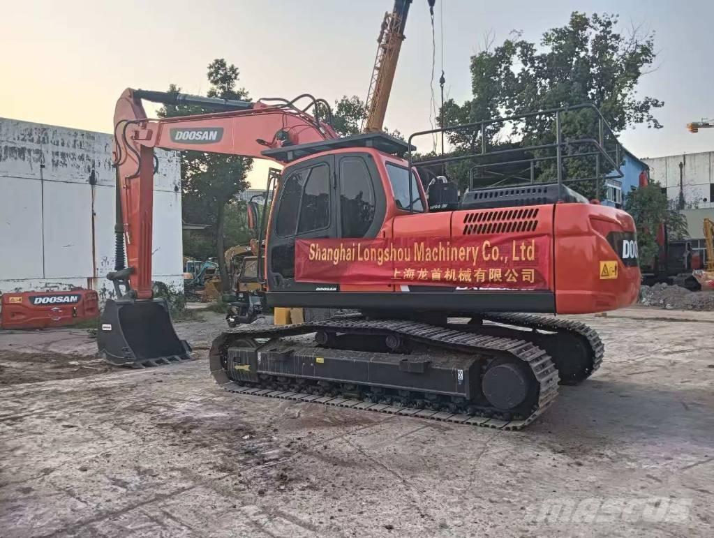 Doosan DX 225 LC-9C Vikšriniai ekskavatoriai