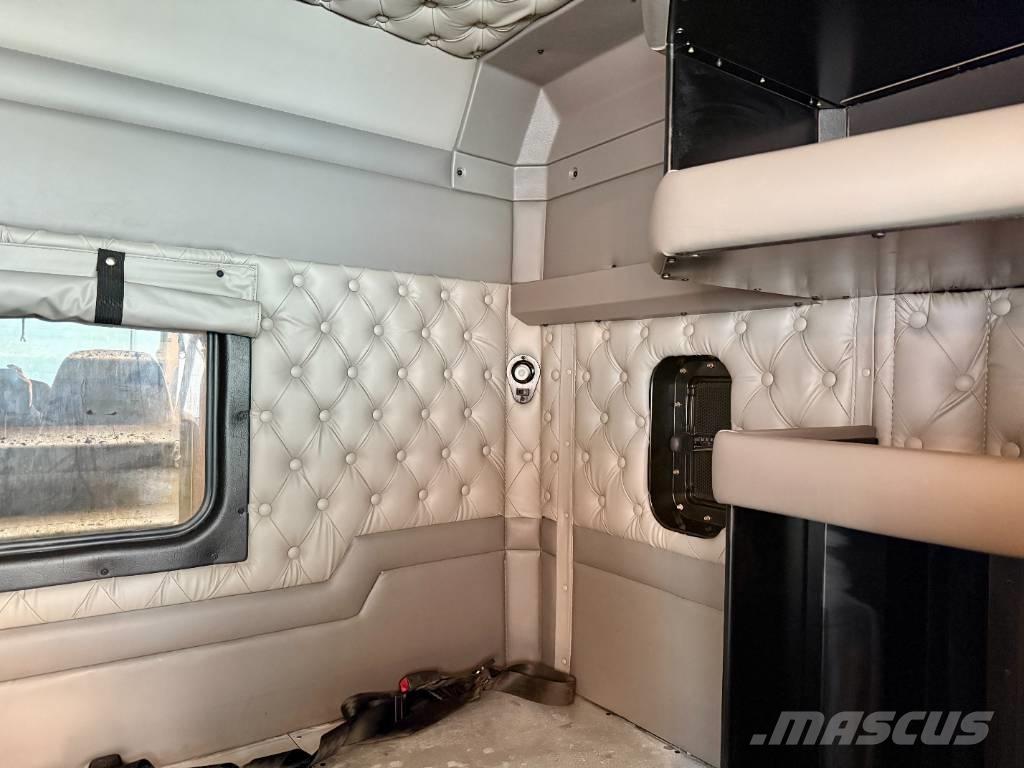 Kenworth T 800 Naudoti vilkikai