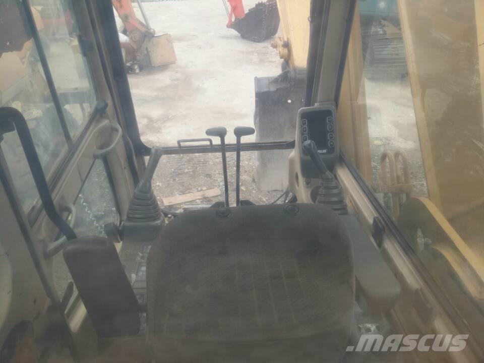 CAT 325 B Vikšriniai ekskavatoriai