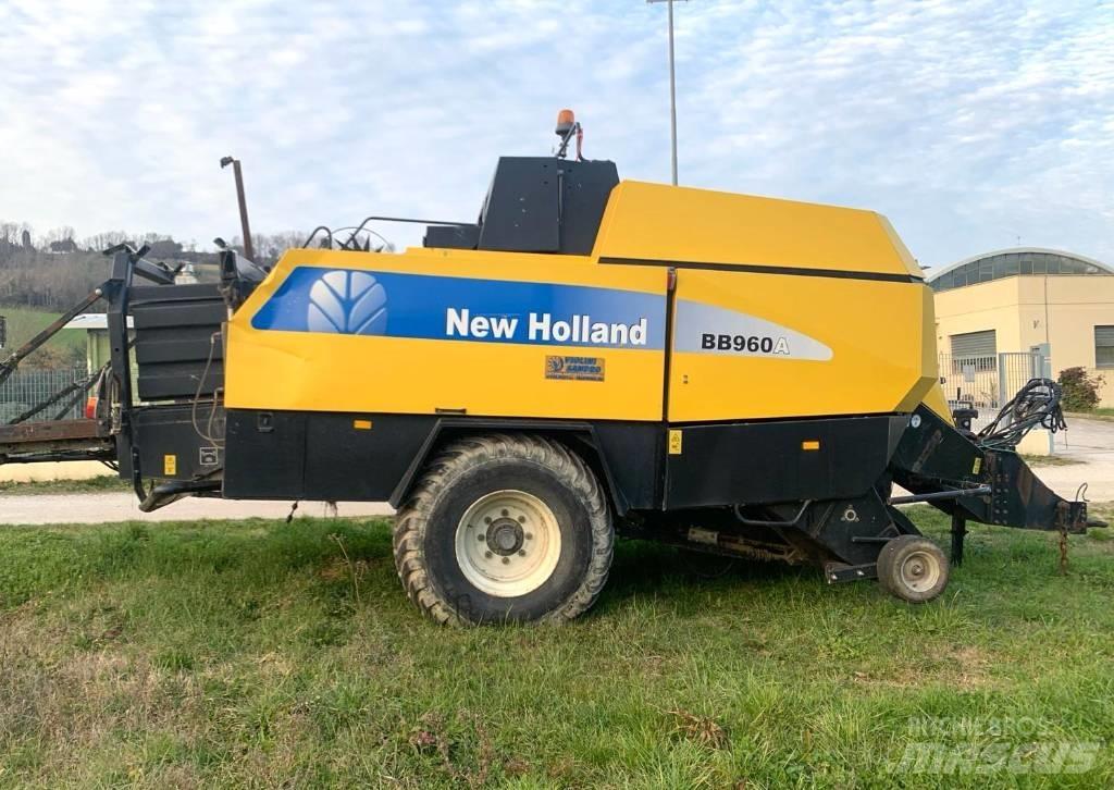 New Holland BB 960 A Stačiakampių ryšulių presai