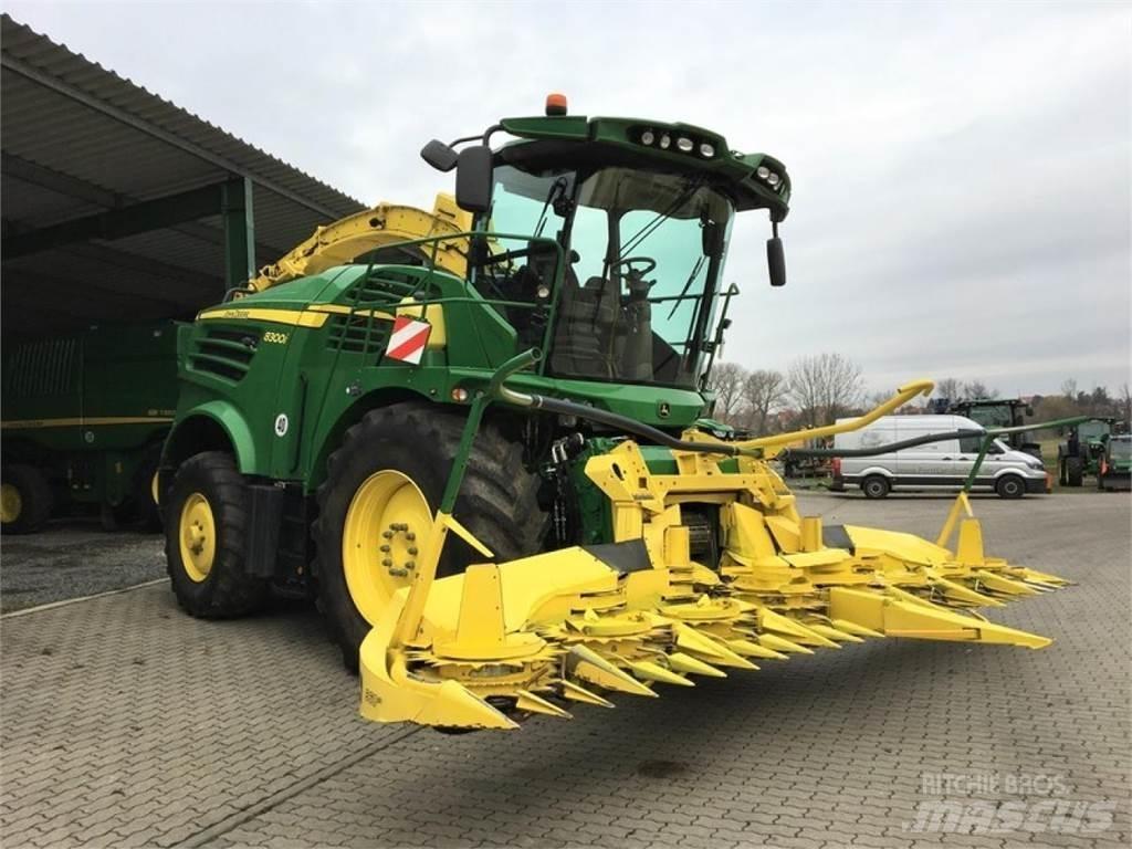 John Deere 8300i Pašarų ruošimo technika