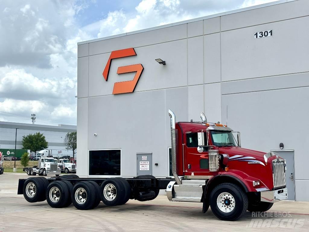 Kenworth T 800 Naudoti vilkikai