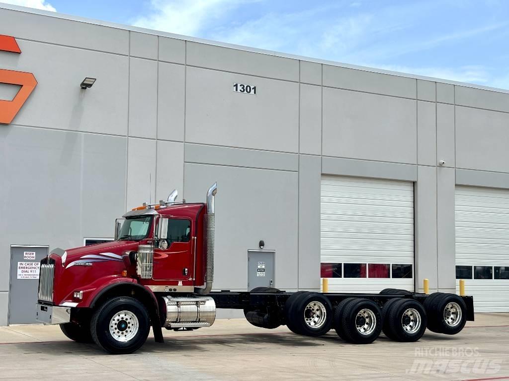 Kenworth T 800 Naudoti vilkikai
