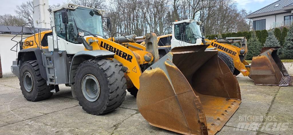Liebherr L 580 Naudoti ratiniai krautuvai