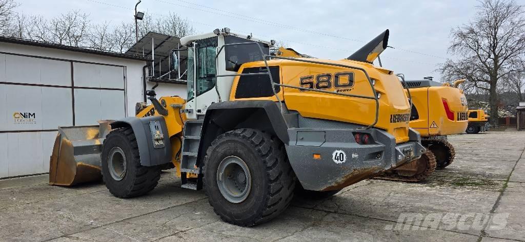 Liebherr L 580 Naudoti ratiniai krautuvai