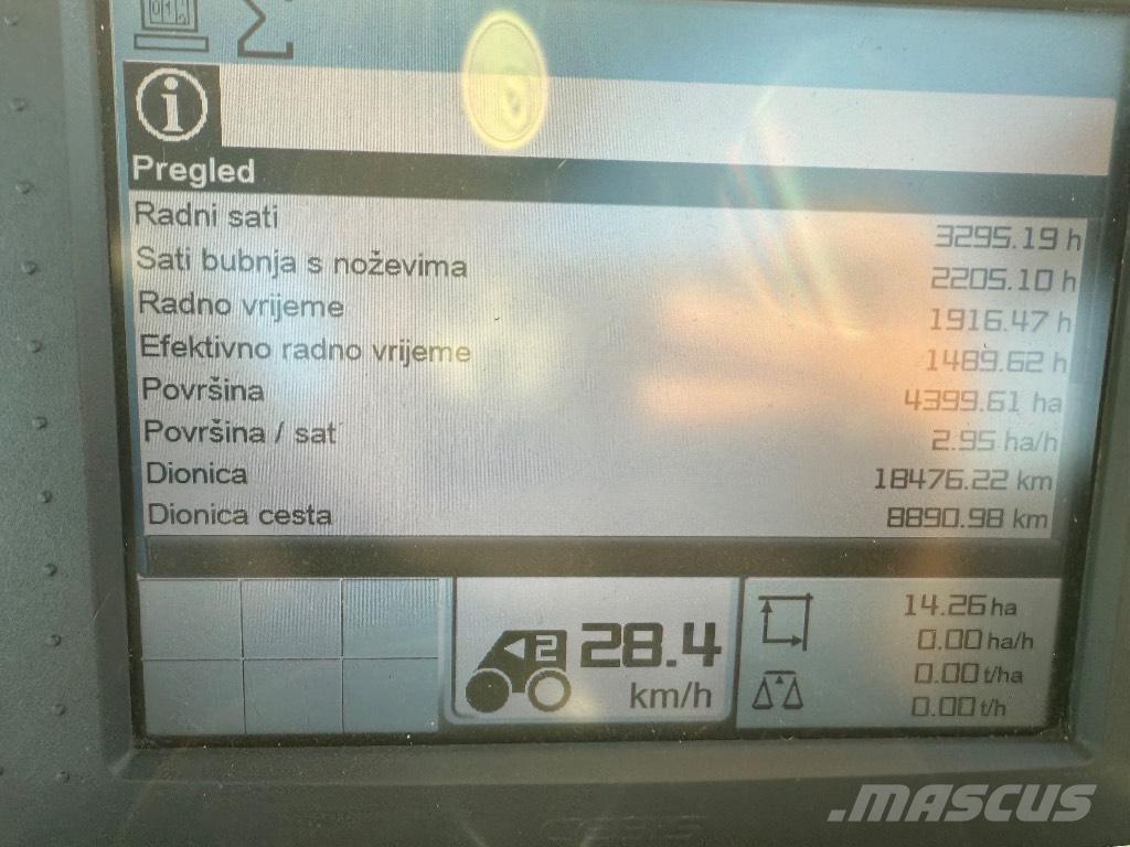 CLAAS Jaguar 960 4WD Pašarų kombainai