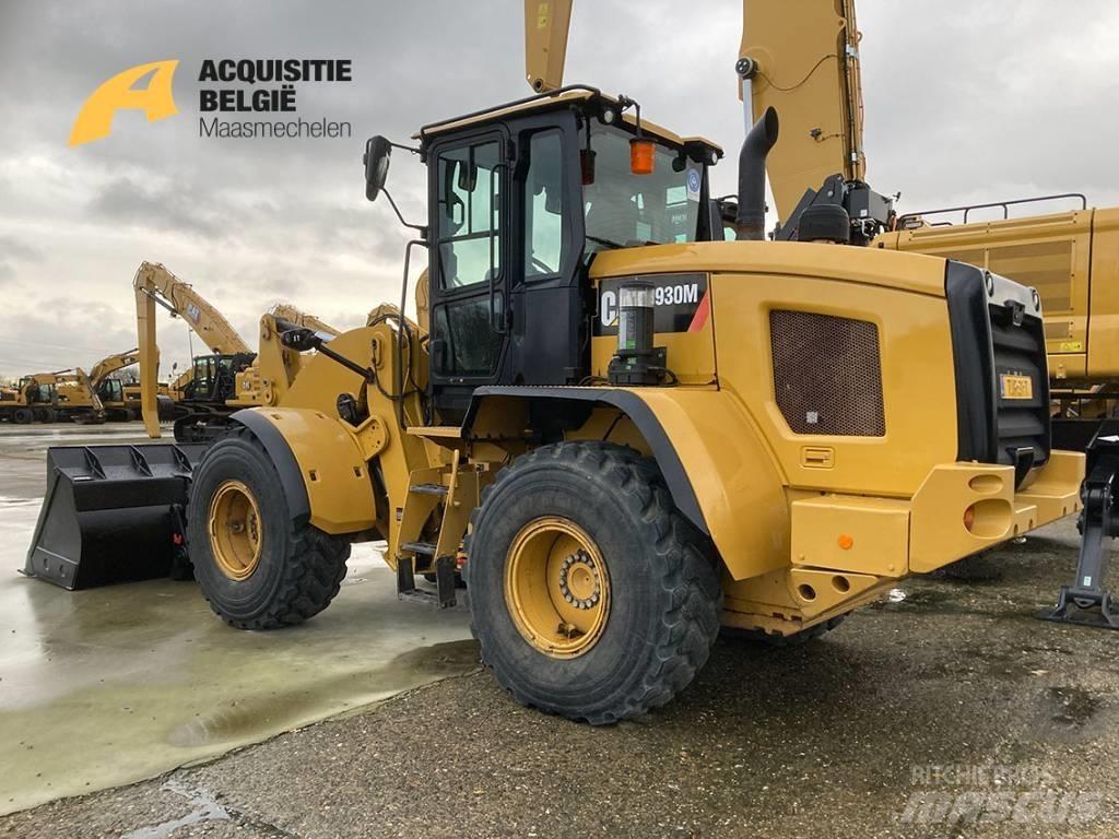 CAT 930M Naudoti ratiniai krautuvai