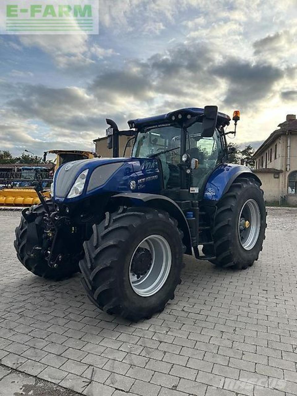 New Holland t7.270 Traktoriai