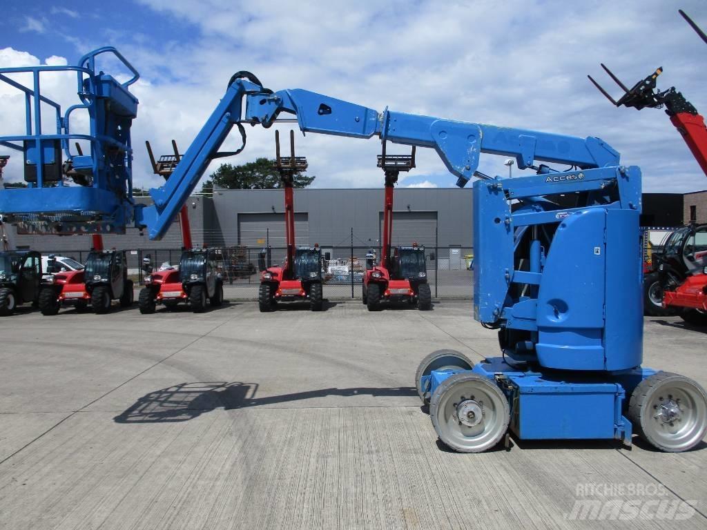 JLG E 300 AJP (180) Alkūniniai keltuvai