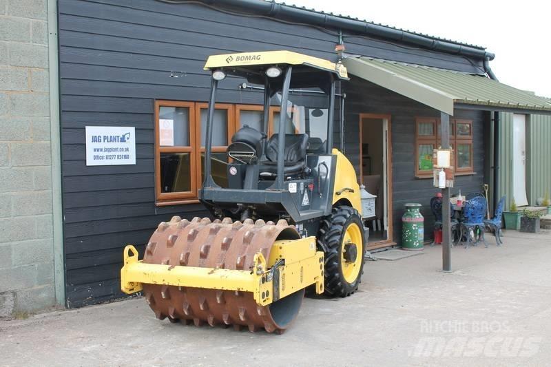 Bomag BW 124 P D H-5 Vieno būgno volai