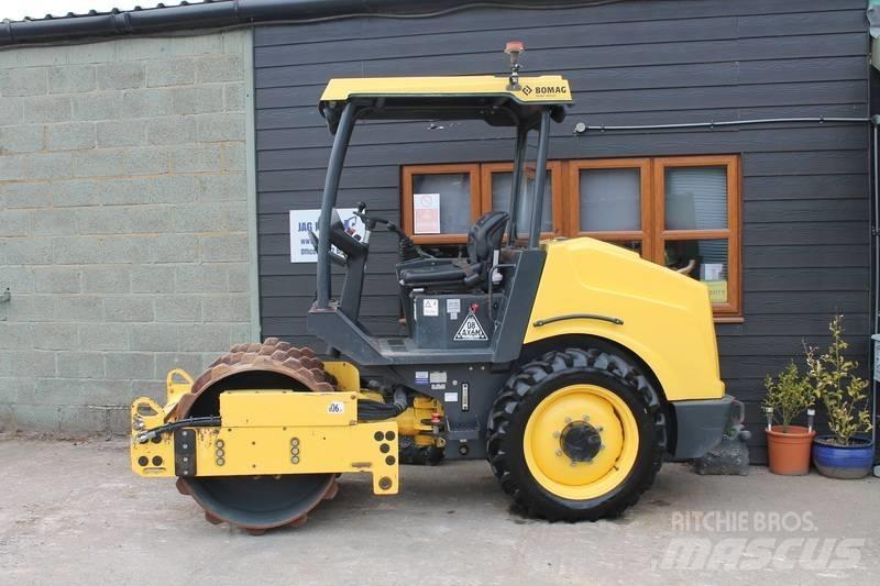Bomag BW 124 P D H-5 Vieno būgno volai
