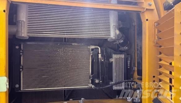 Komatsu PW 180-10 Ratiniai ekskavatoriai