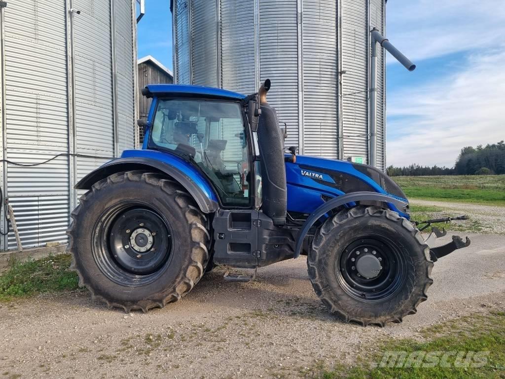 Valtra T 254 V Traktoriai