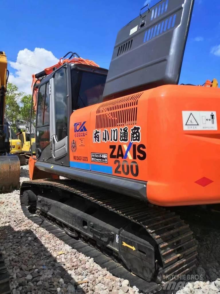 Hitachi ZX200 Vikšriniai ekskavatoriai