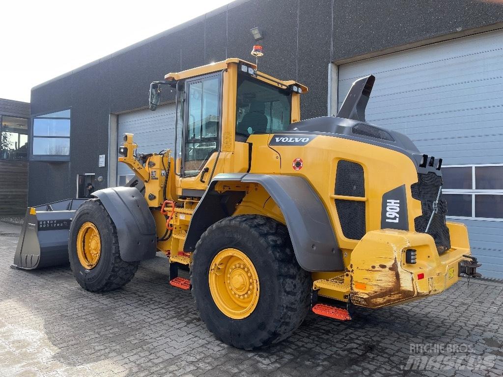 Volvo L90H Naudoti ratiniai krautuvai