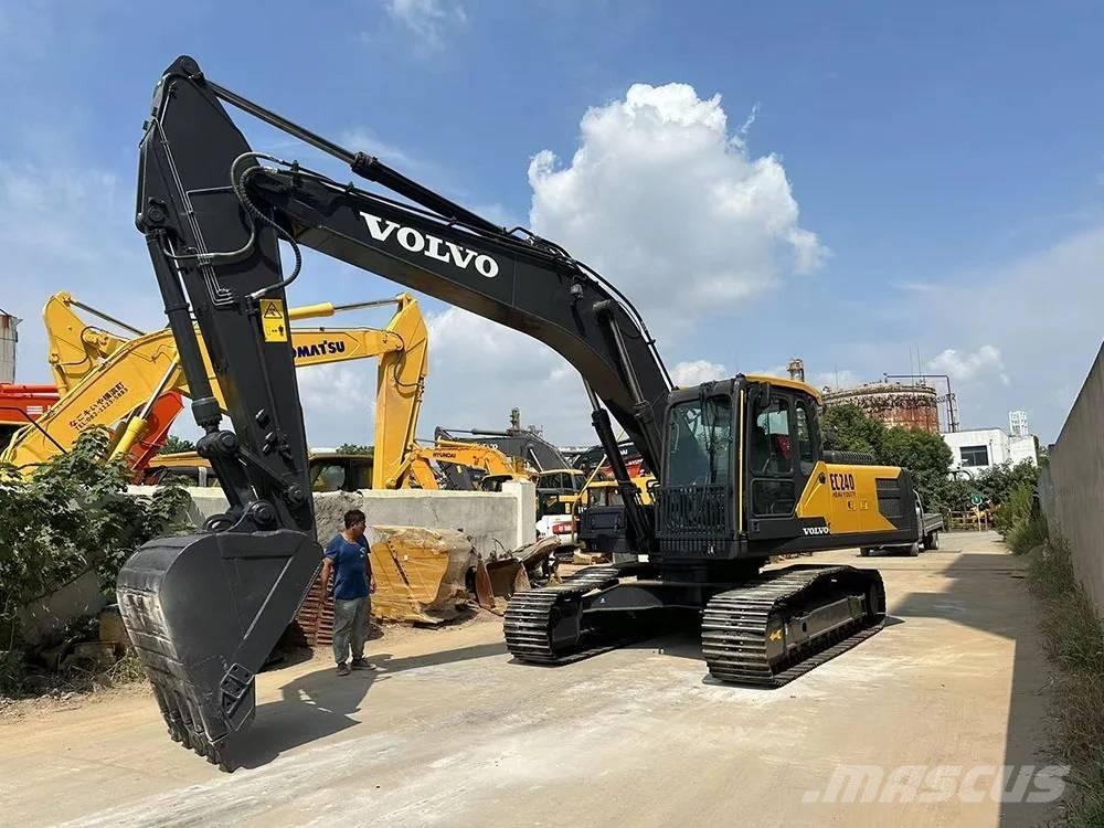 Volvo EC240D Vikšriniai ekskavatoriai