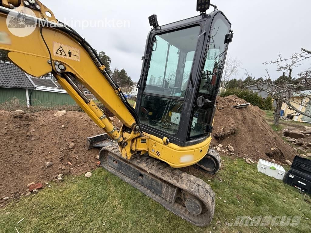 Komatsu PC 26 MR-3 Mini ekskavatoriai < 7 t