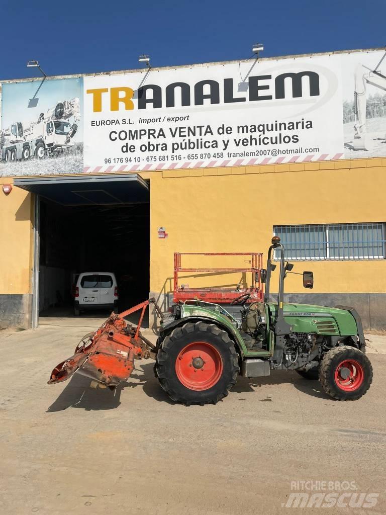 Fendt 208 S Traktoriai