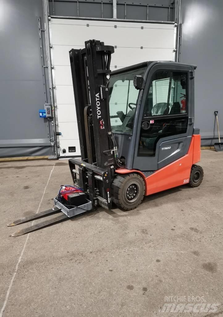 Toyota 9FBM30T Elektriniai šakiniai krautuvai