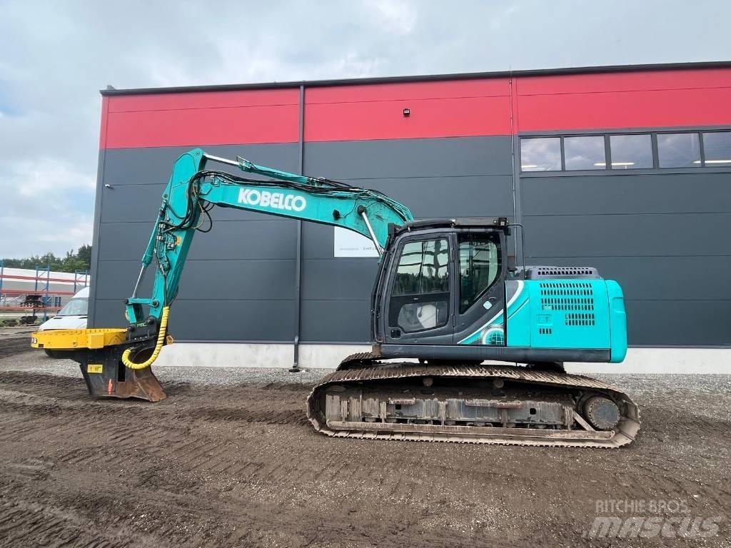 Kobelco SK180LC-10 Vikšriniai ekskavatoriai
