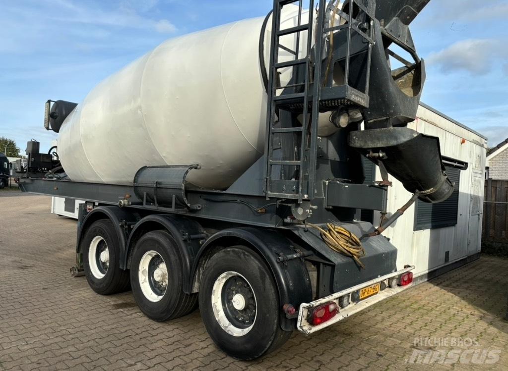  Hoenkhaus 10m3 mixer Kitos puspriekabės