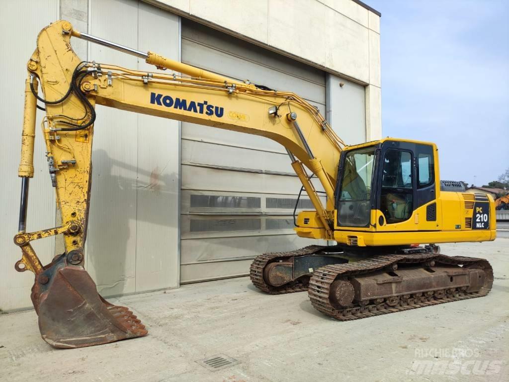 Komatsu PC 210 NLC-8 Vikšriniai ekskavatoriai