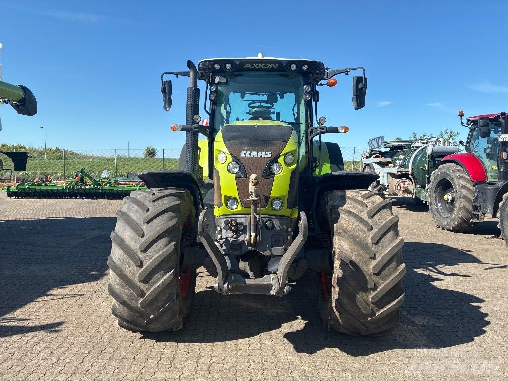 CLAAS AXION 830 CIS+ Traktoriai