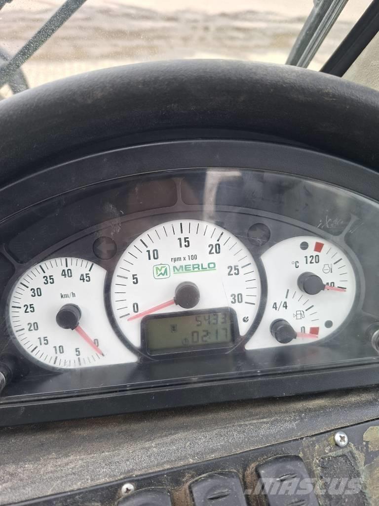 Merlo P 75.9 Teleskopiniai keltuvai