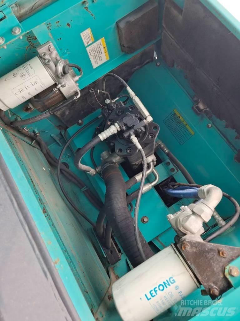 Kobelco SK 260 Vikšriniai ekskavatoriai