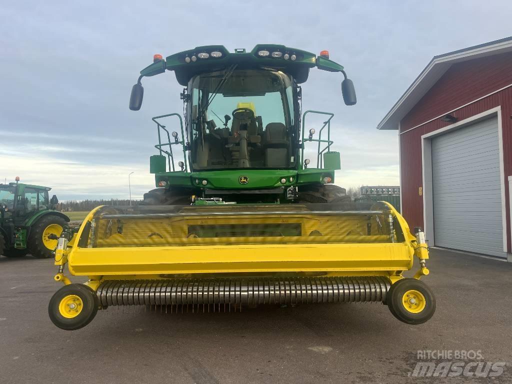 John Deere 9700i Pašarų ruošimo technika