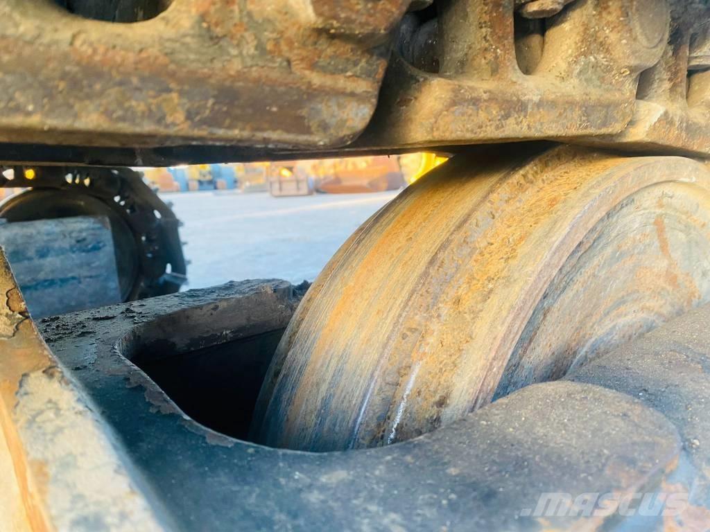 CAT 315 D L Vikšriniai ekskavatoriai