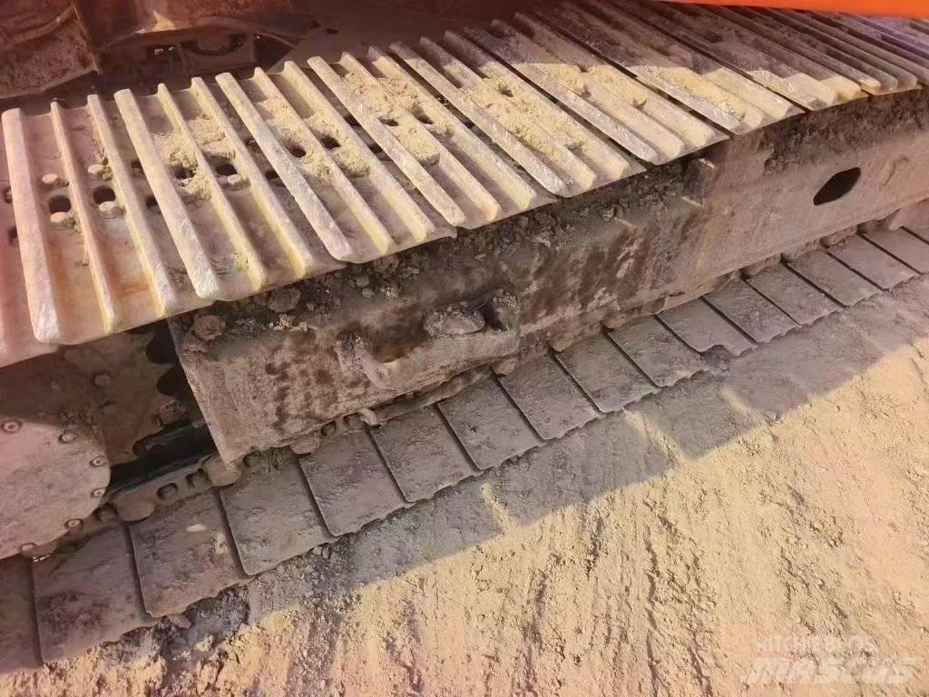 Doosan DH 150 Vikšriniai ekskavatoriai